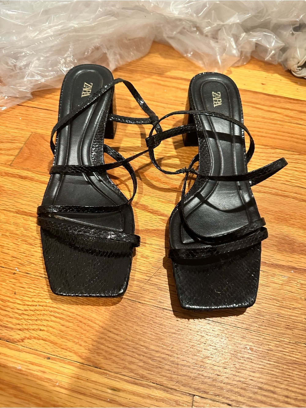 ZARA Black Strappy Square-Toe Block Heel Sandals